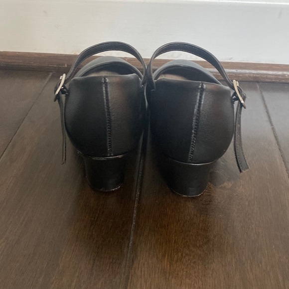 Bloch character shoes - Picture 2 of 4